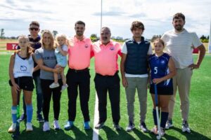 EXCELENTE DEBUT PARA EL HOCKEY DEROENSE